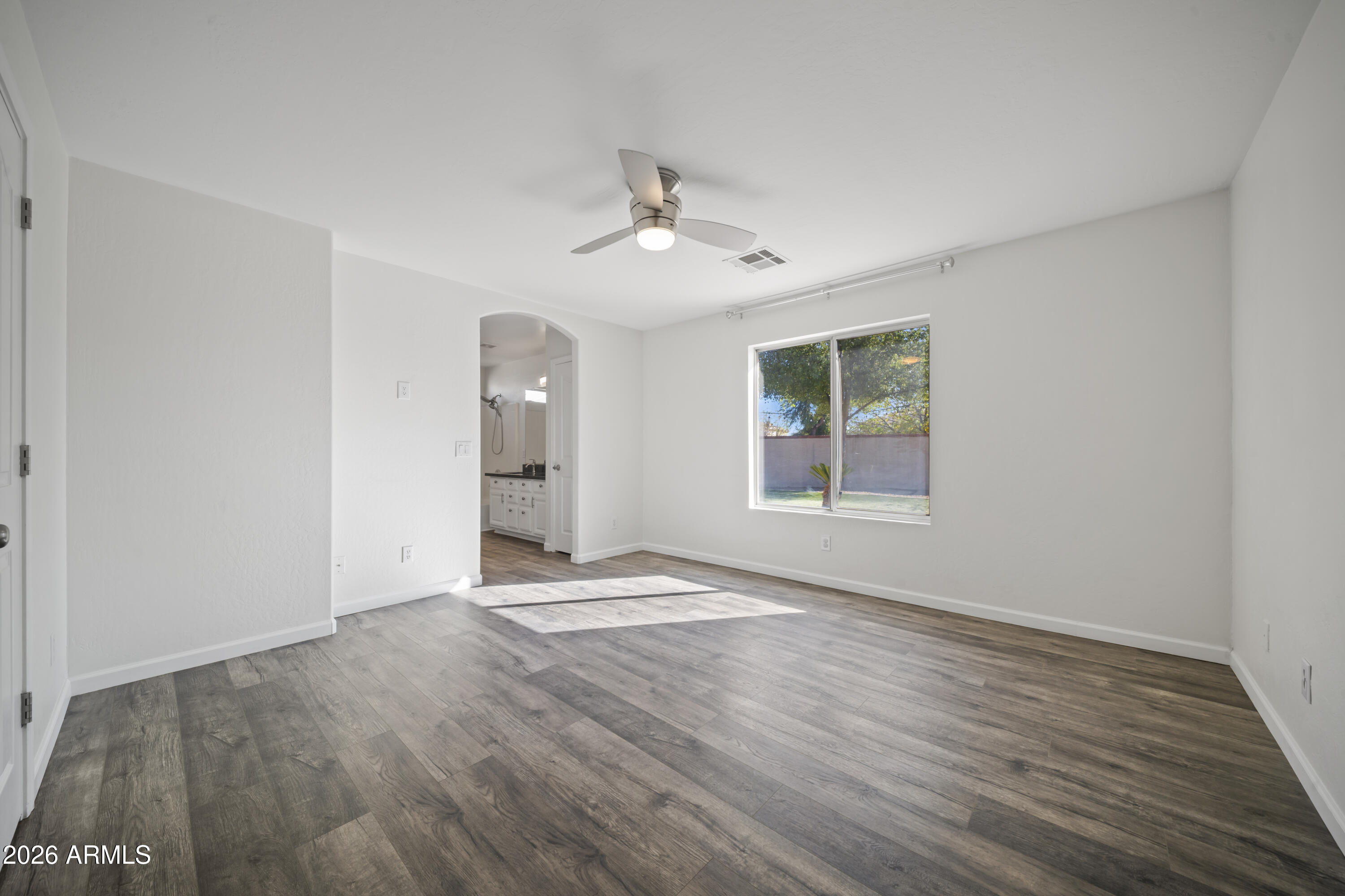 2821 East Morgan Court Gilbert, AZ 85295 - Photo 11 of 39 DSC02724