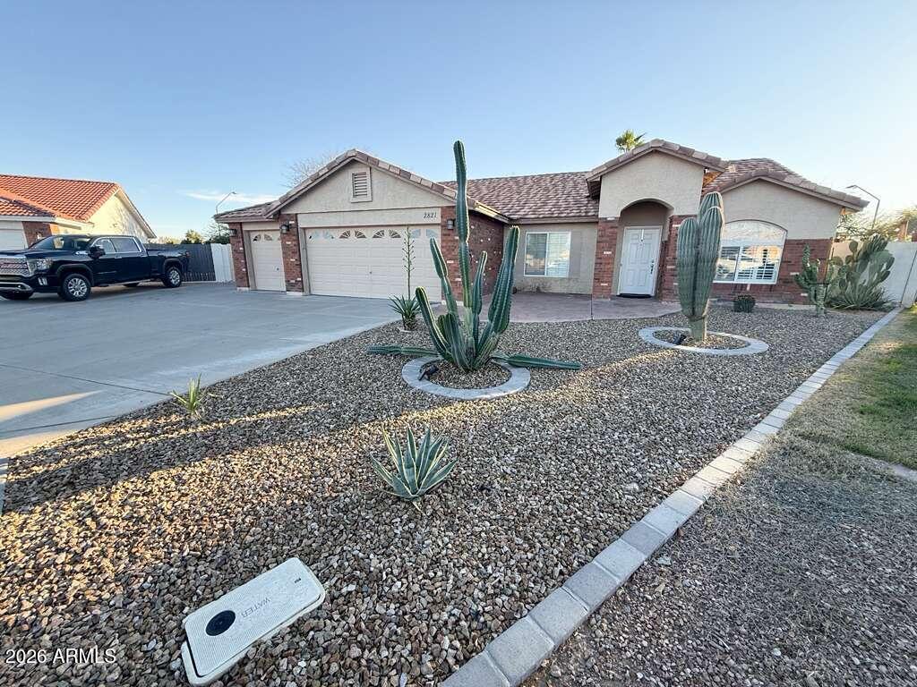 2821 East Morgan Court Gilbert, AZ 85295 - Photo 3 of 10 image 8