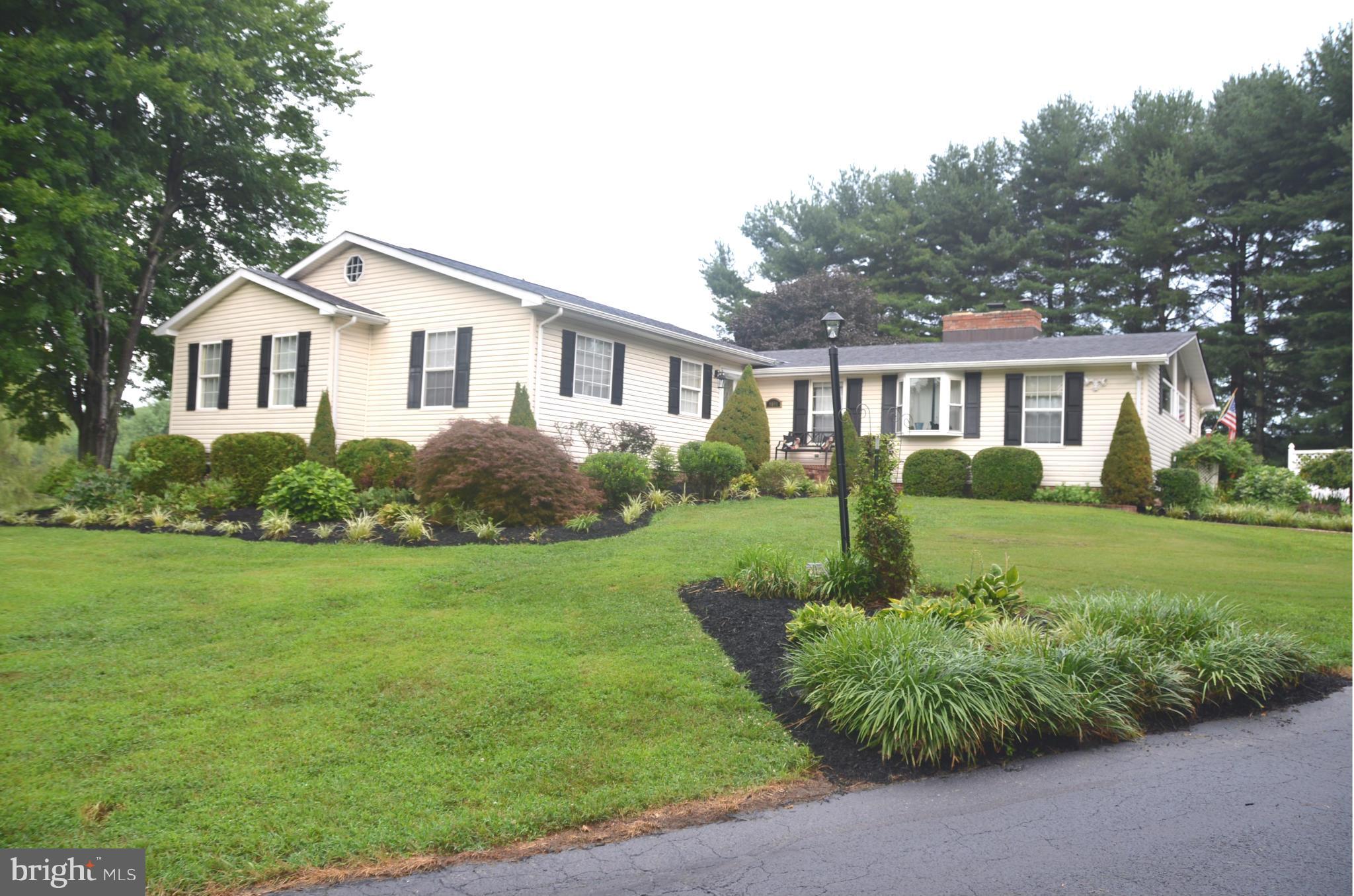 8681 Solomons Island Road North Owings, MD 20736 - Photo 27 of 29 Exterior (Front)