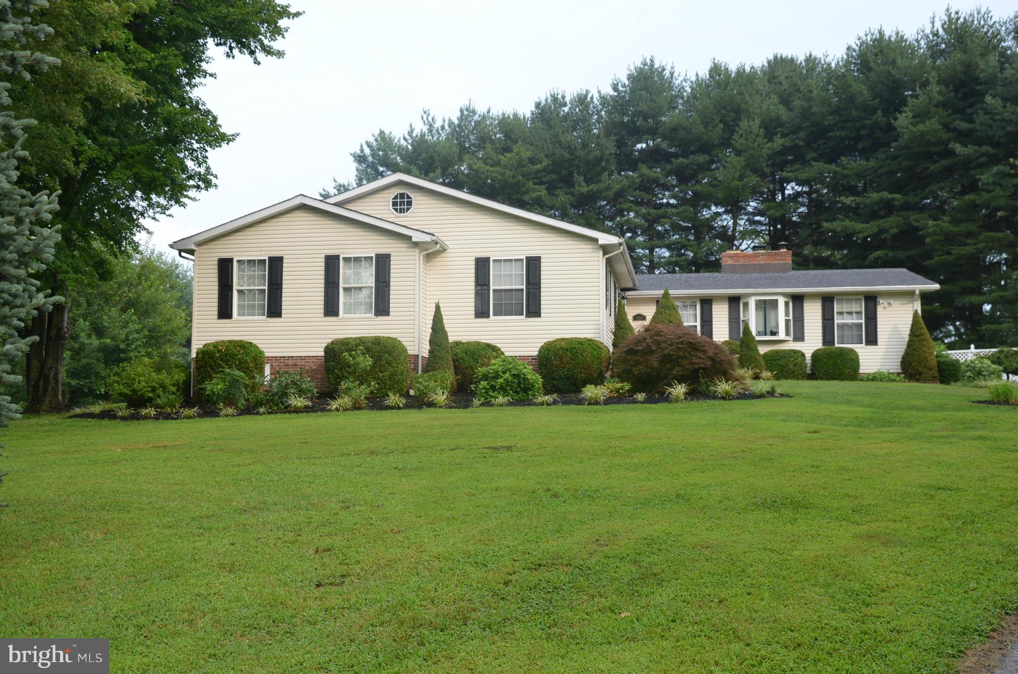 8681 Solomons Island Road North Owings, MD 20736 - Photo 7 of 29 Exterior (Front)