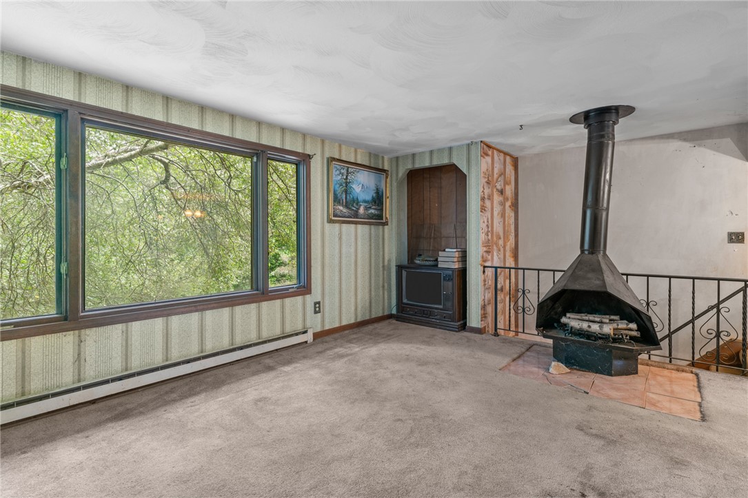 1 Hamburger Road Coventry, RI 02816 - Photo 16 of 34