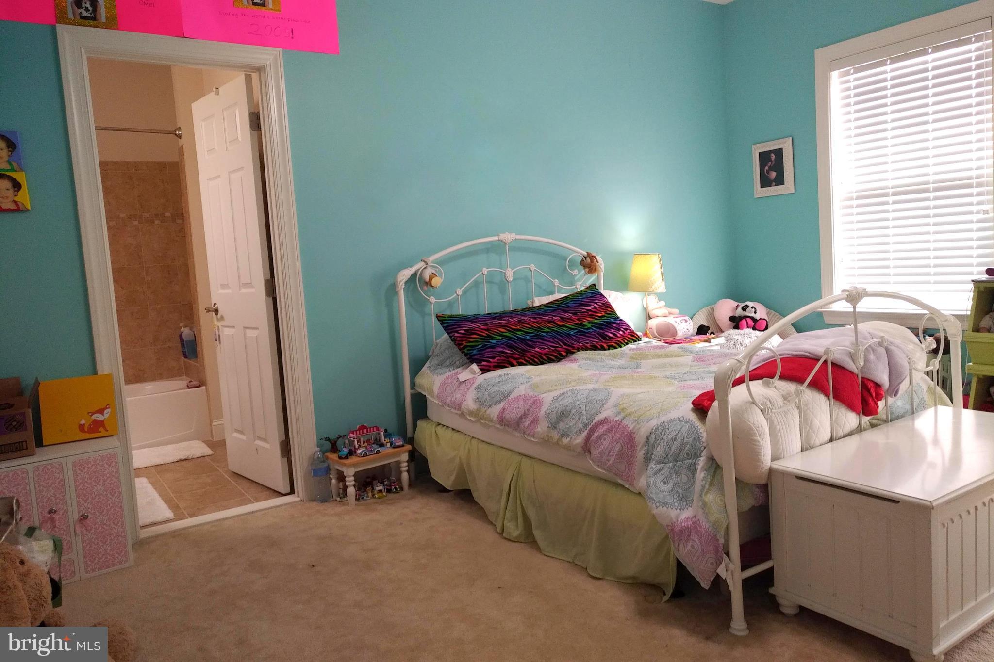 17912 Dr Walling Road Poolesville, MD 20837 - Photo 22 of 30 Bedroom #2 with private bath