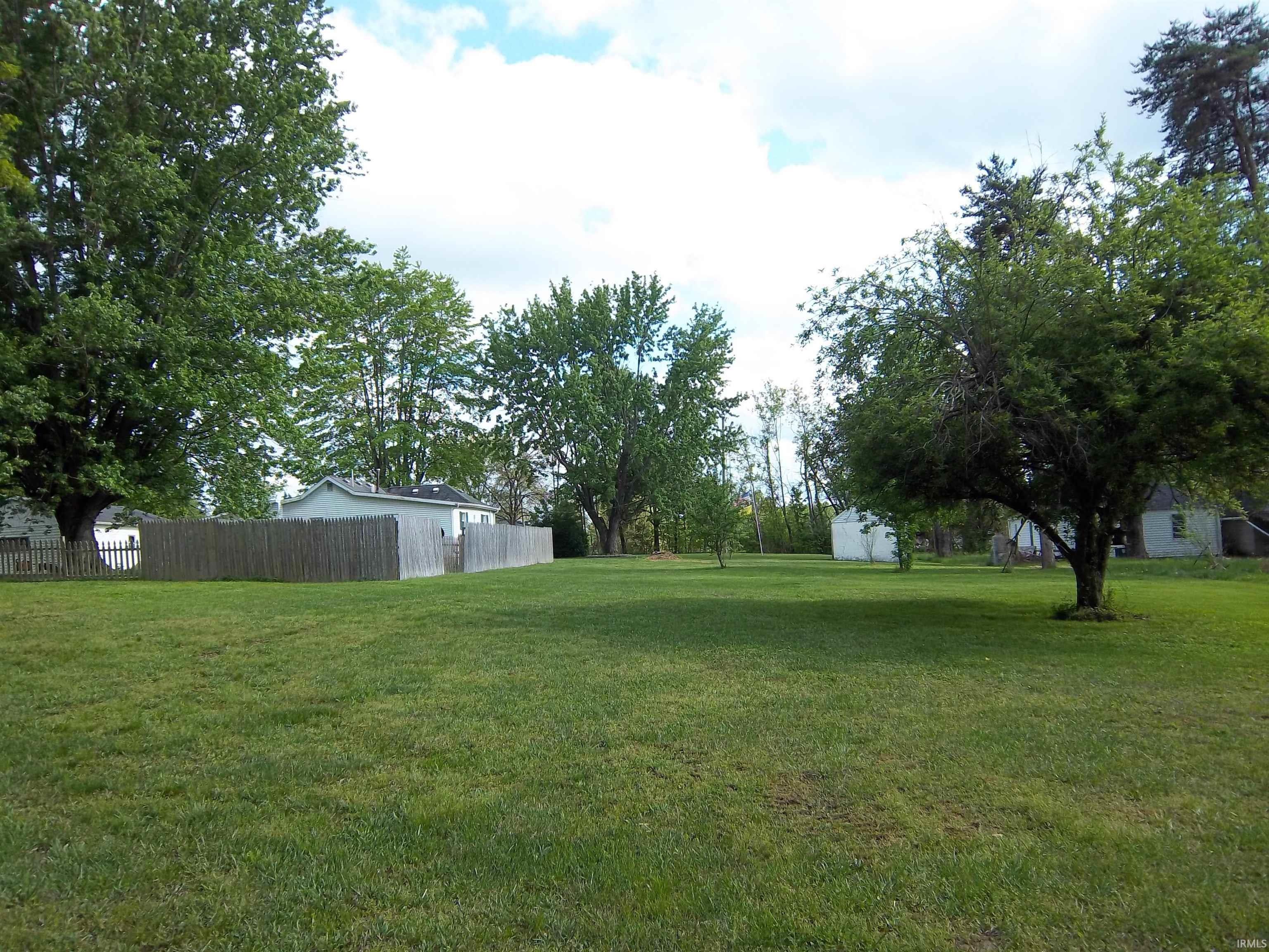150 West Zikes Road Bloomington, IN 47403 - Photo 11 of 24 Gallery Image 11