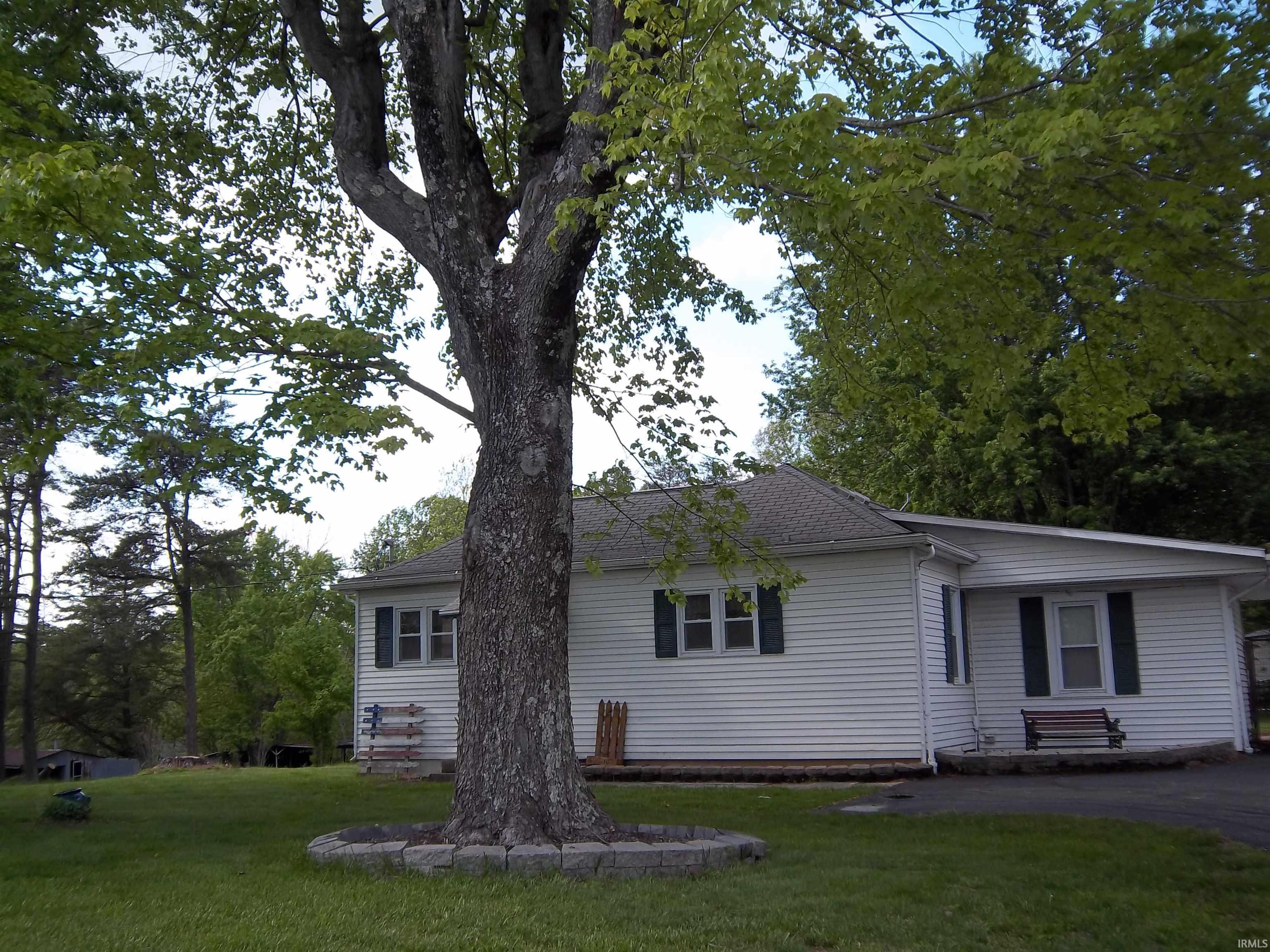 150 West Zikes Road Bloomington, IN 47403 - Photo 2 of 24 Gallery Image 2