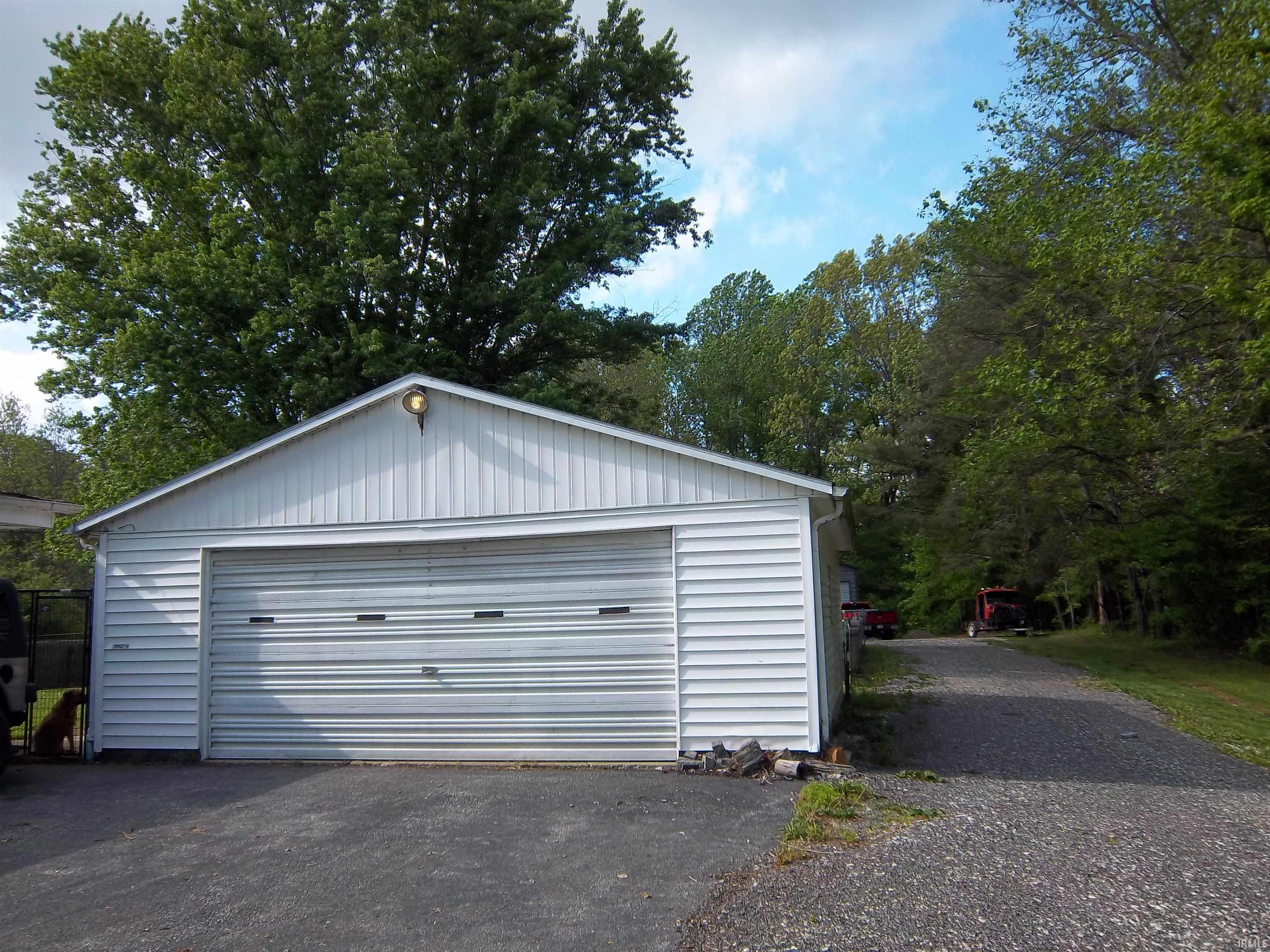 150 West Zikes Road Bloomington, IN 47403 - Photo 4 of 24 Gallery Image 4