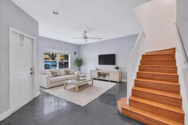 $2,650 | 3122 Merrick Terrace, Unit 1904, Margate, FL 33063