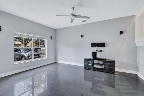 $2,650 | 3122 Merrick Terrace, Unit 1904, Margate, FL 33063