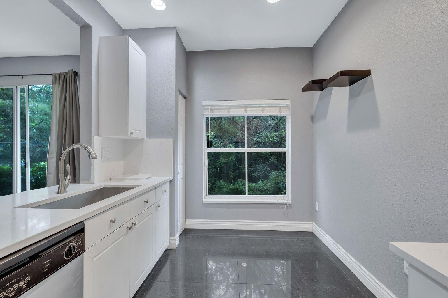 3122 Merrick Terrace, Unit 1904 Pompano Beach, FL 33063 - Photo 7 of 33 Photo 7