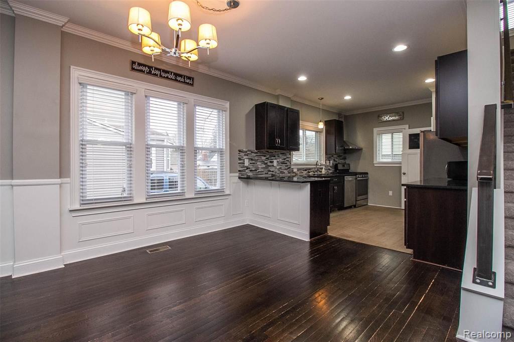 2189 Franklin Road Berkley, MI 48072 - Photo 11 of 43