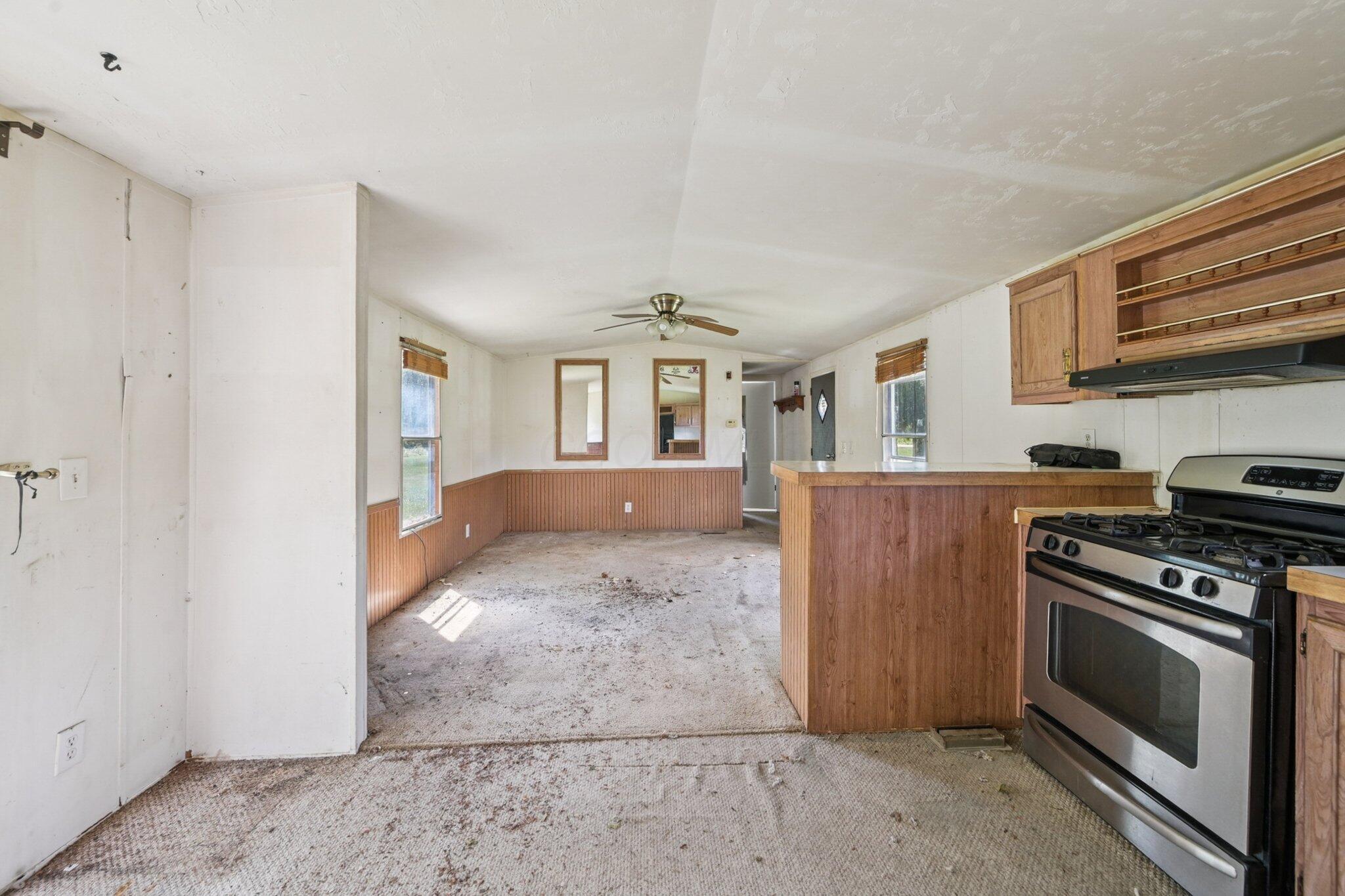 8520 Purity Road Northeast St. Louisville, OH 43071 - Photo 7 of 35