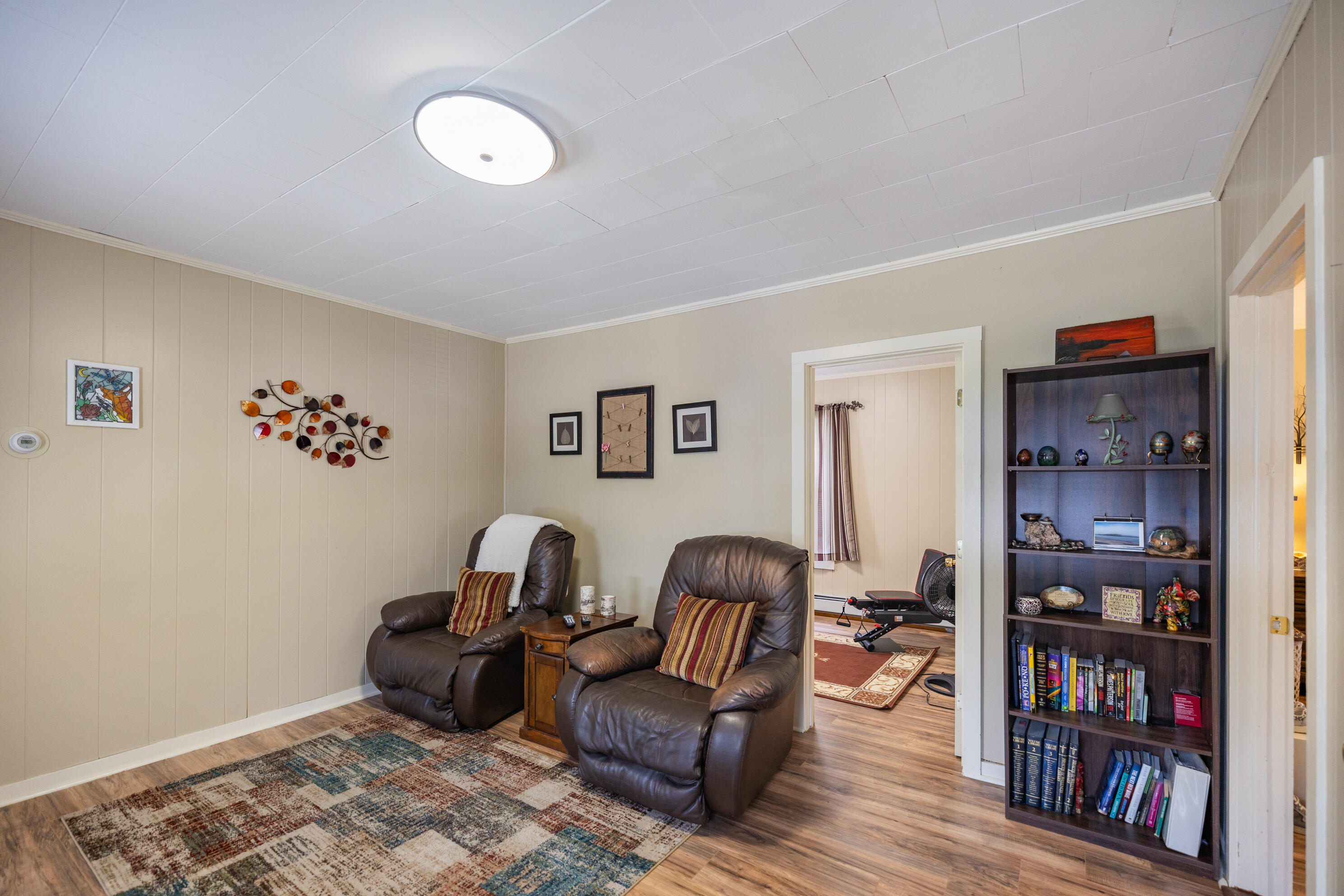 4 Pinewoods Road Lisbon, ME 04250 - Photo 13 of 34 Living room