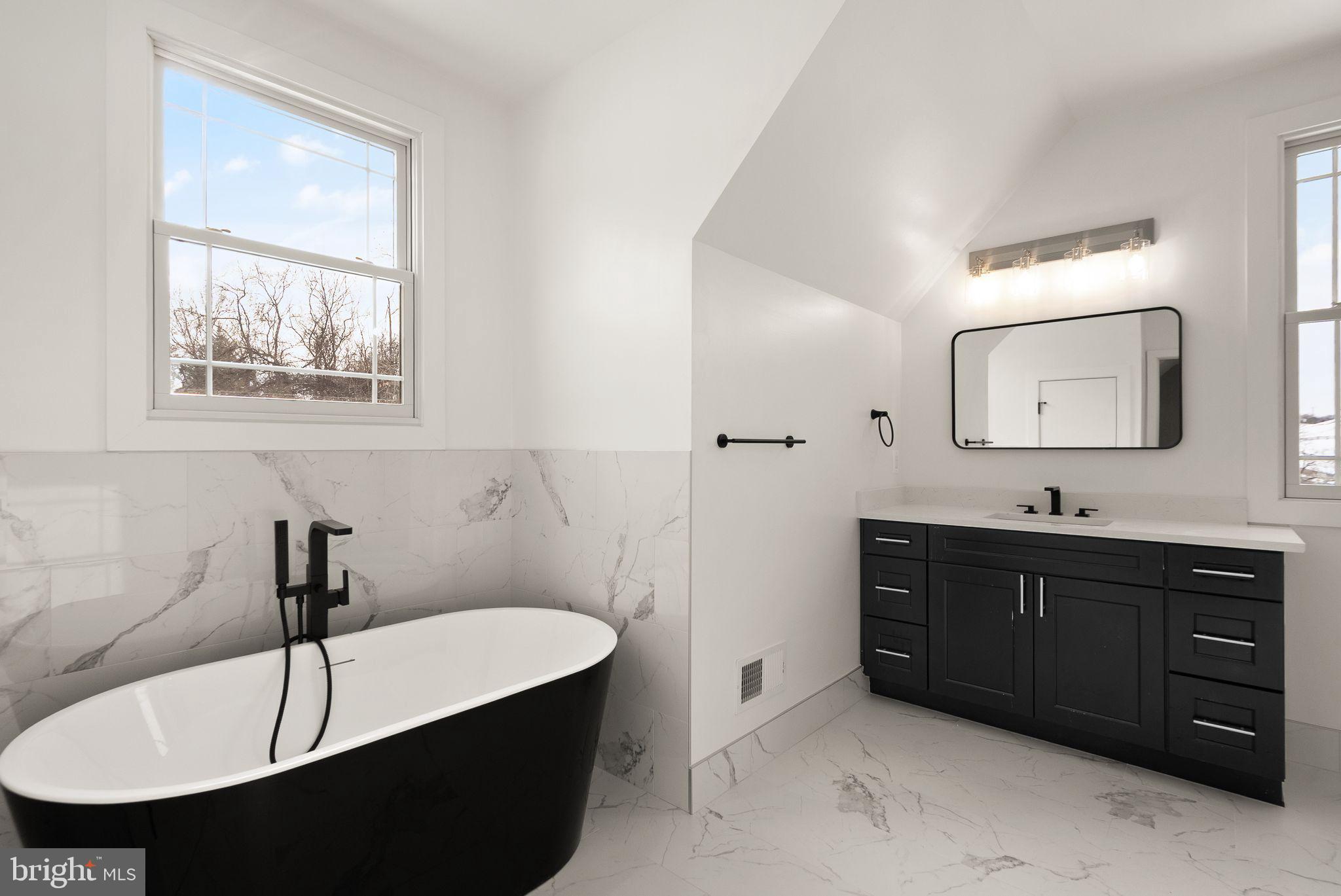 40925 Alysheba Drive Leesburg, VA 20176 - Photo 51 of 84 5th Bath en-suite