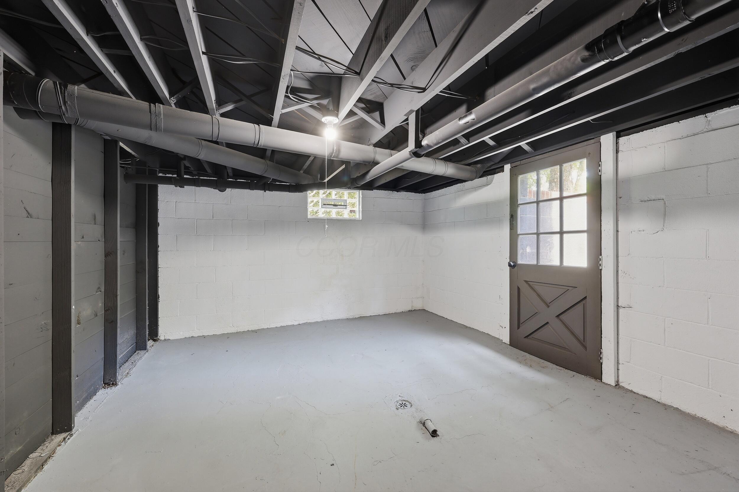 4146 Maize Road Columbus, OH 43224 - Photo 43 of 55