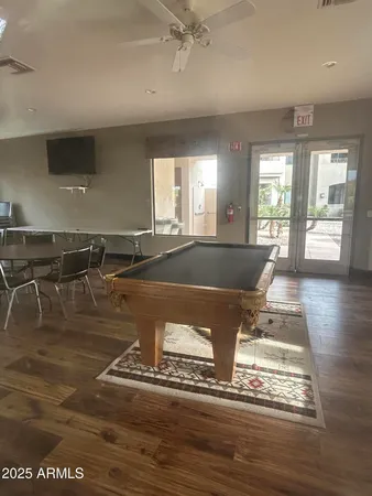 a view of a golf course