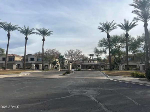 $399,000 | 3131 East Legacy Drive, Unit 1002, Phoenix, AZ 85042
