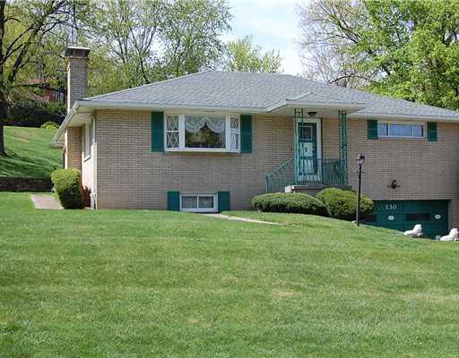 130 Reed Drive Green Tree, PA 15205 - Photo 2 of 10 Exterior Front.