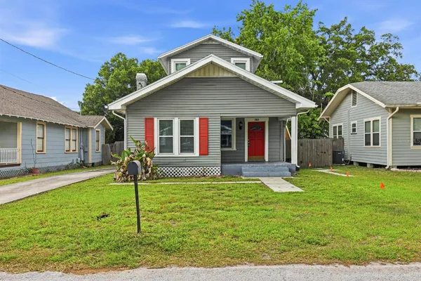 $2,600 | 203 West Emma Street, Tampa, FL 33603