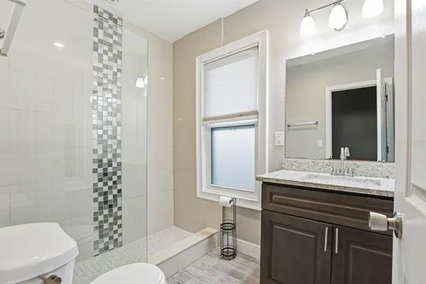 $2,600 | 203 West Emma Street, Tampa, FL 33603