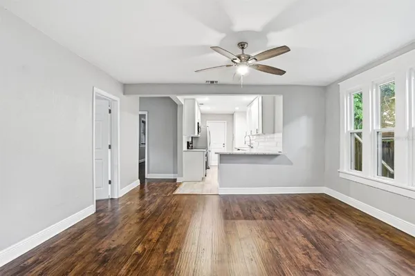 $2,600 | 203 West Emma Street, Tampa, FL 33603