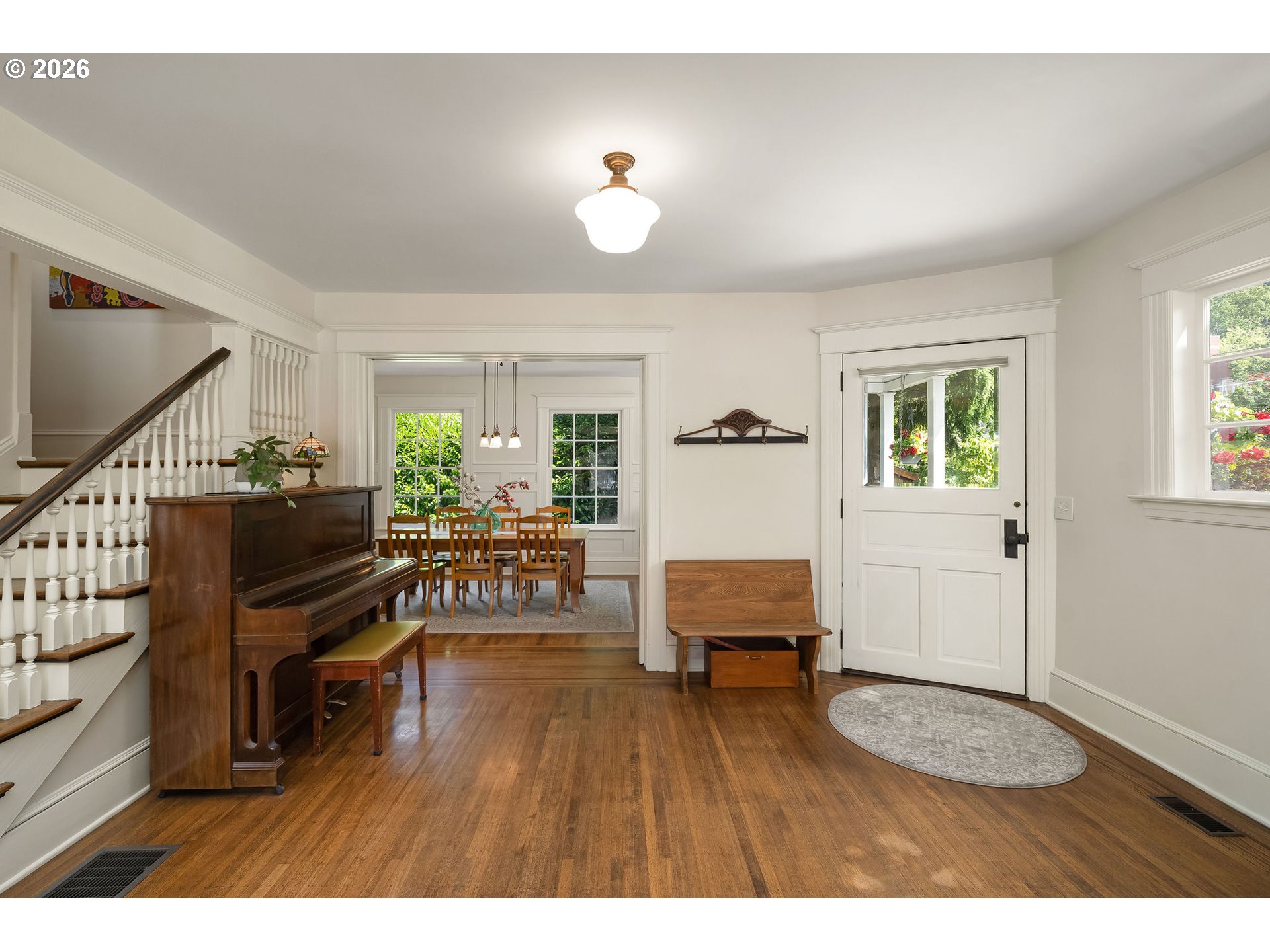 2127 Southwest Elm Street Portland, OR 97201 - Photo 6 of 48 Gallery Image 6