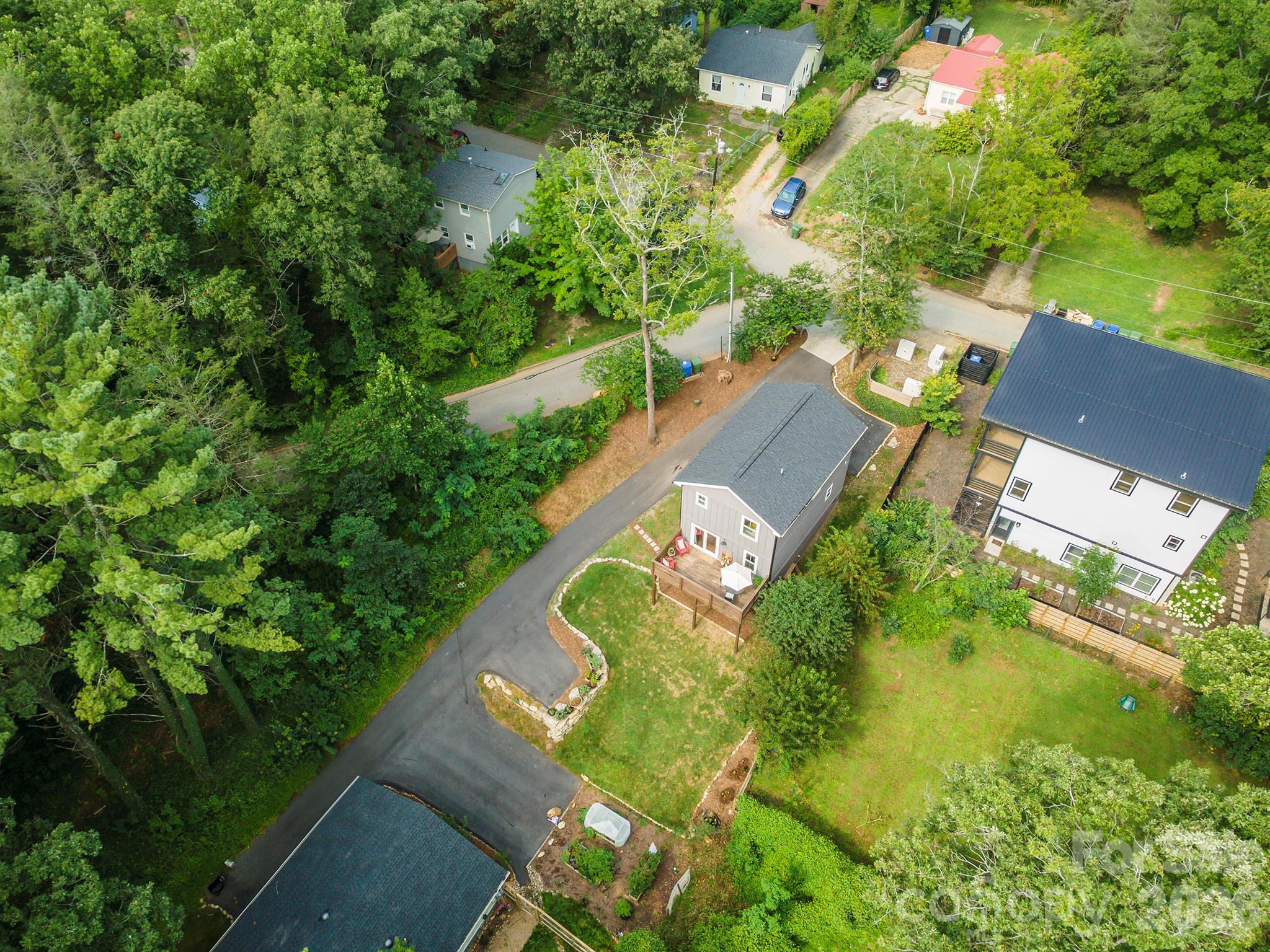 191 Chatham Road Asheville, NC 28804 - Photo 40 of 41 Gallery Image 40