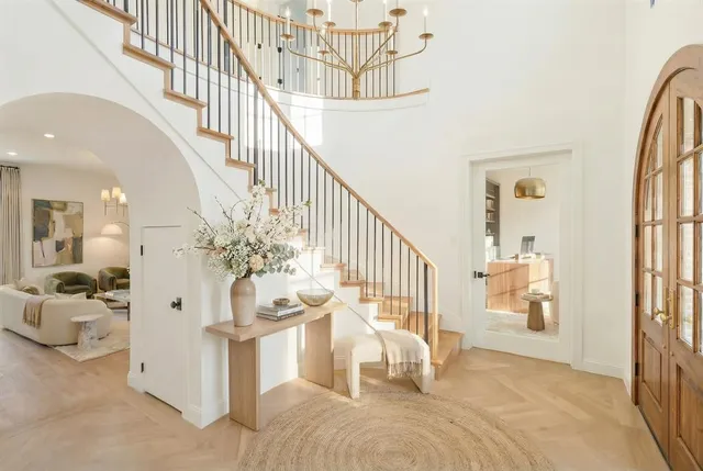 a view of entryway and hall