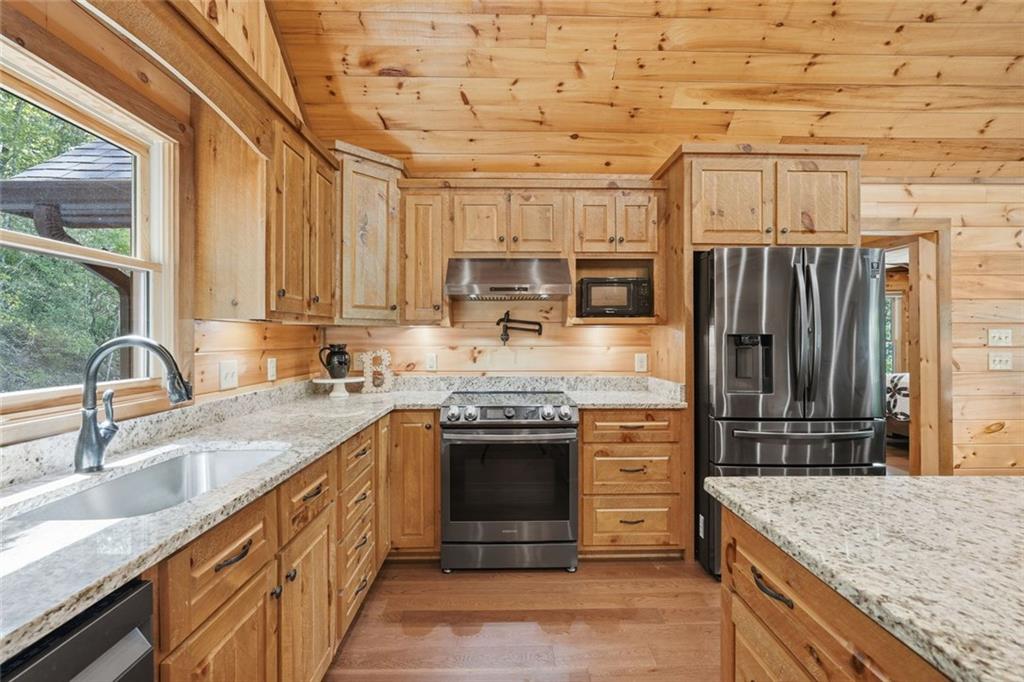 175 Stuart Ridge Road Mineral Bluff, GA 30559 - Photo 28 of 90 Gallery Image 28