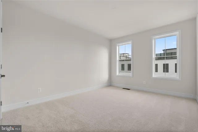 $609,065 | 43305 Farringdon Square, Broadlands, VA 20148