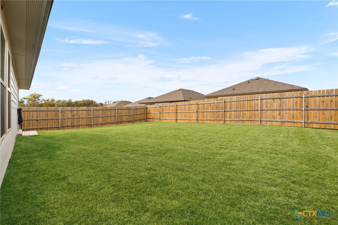 1012 Chambray Drive Troy, TX 76579 - Photo 35 of 41