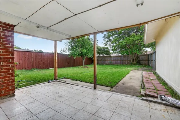 $280,000 | 2014 Powderhorn Drive, Garland, TX 75044