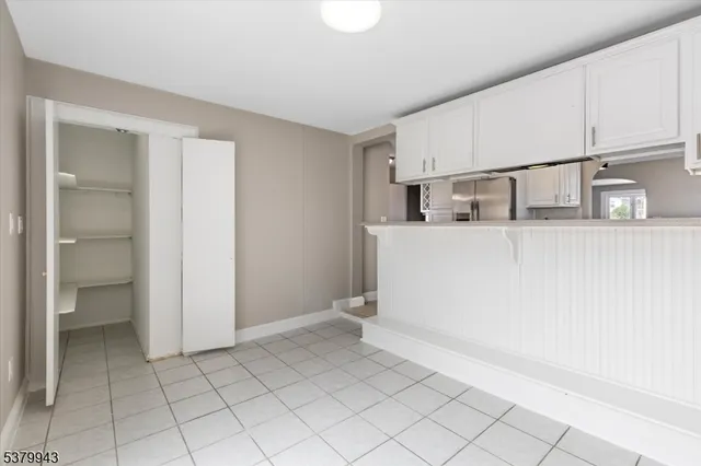 $729,000 | 482 6th Avenue, Lyndhurst, NJ 07071