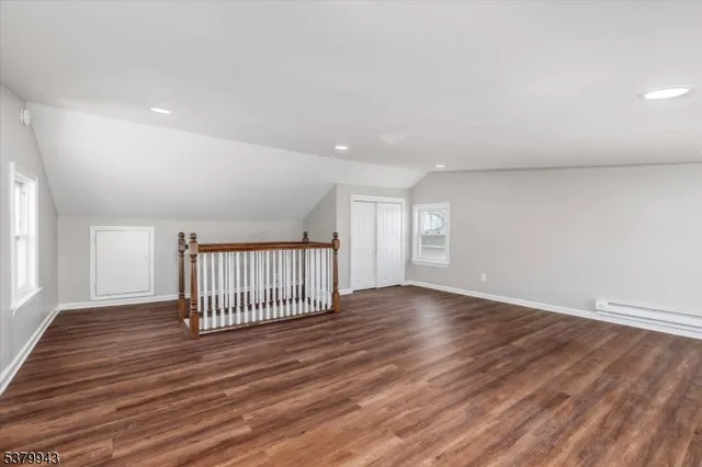 $729,000 | 482 6th Avenue, Lyndhurst, NJ 07071