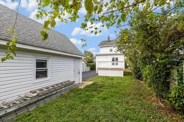 $729,000 | 482 6th Avenue, Lyndhurst, NJ 07071