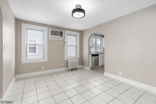 $729,000 | 482 6th Avenue, Lyndhurst, NJ 07071