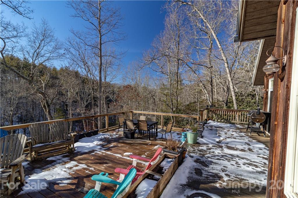 478 Red Bird Road Spruce Pine, NC 28777 - Photo 12 of 41 Gallery Image 12