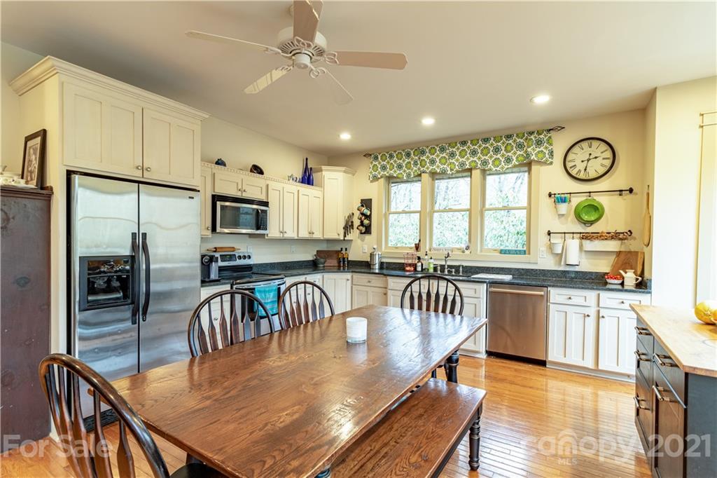 478 Red Bird Road Spruce Pine, NC 28777 - Photo 19 of 41 Gallery Image 19