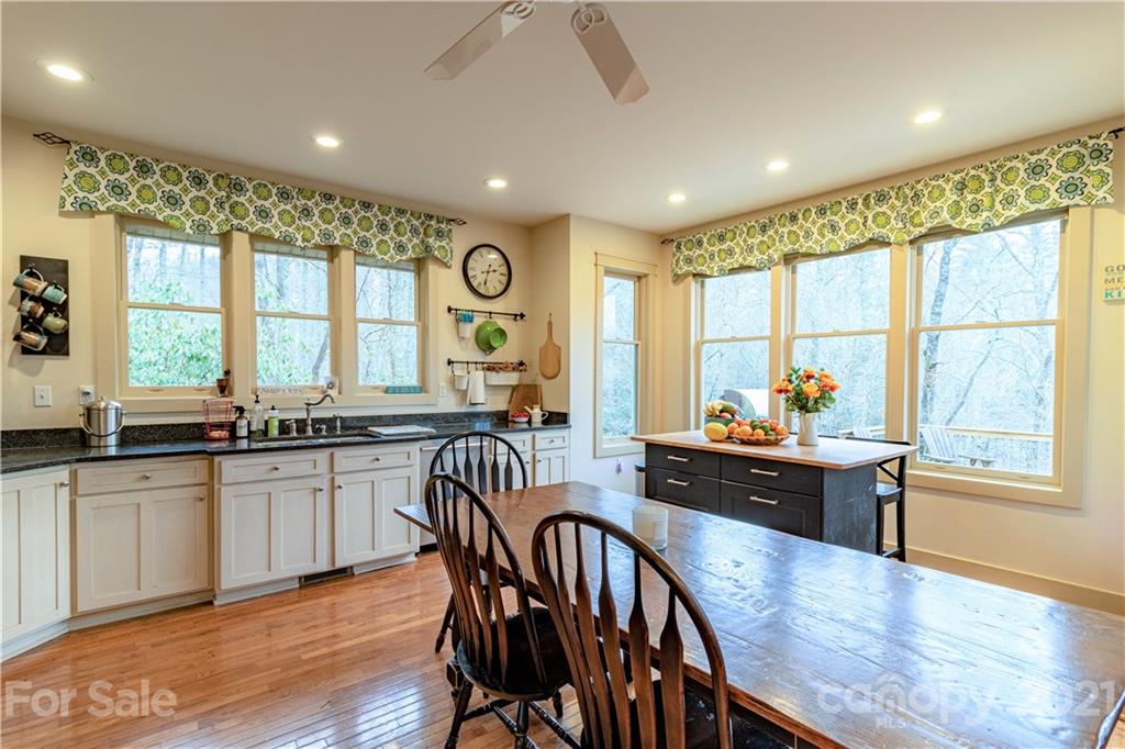 478 Red Bird Road Spruce Pine, NC 28777 - Photo 20 of 41 Gallery Image 20