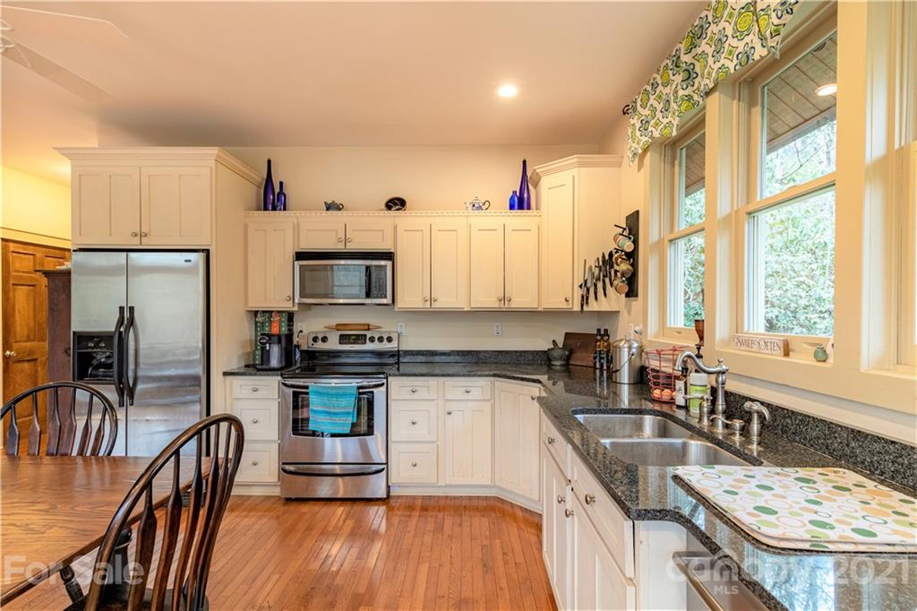 478 Red Bird Road Spruce Pine, NC 28777 - Photo 22 of 41 Gallery Image 22