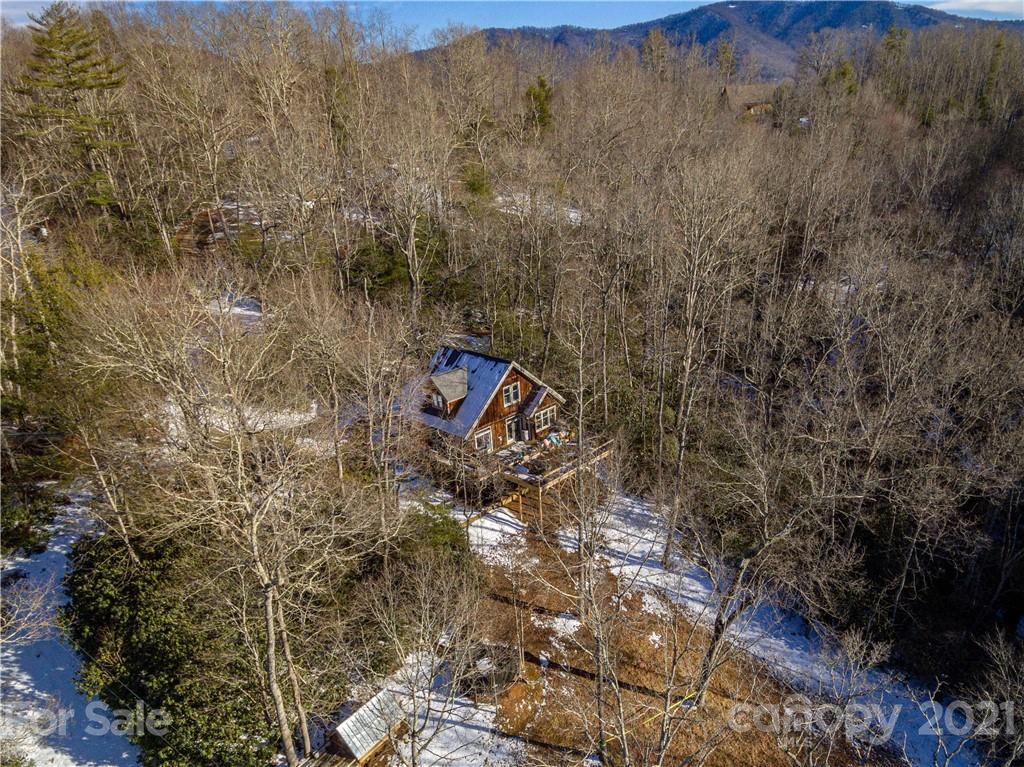 478 Red Bird Road Spruce Pine, NC 28777 - Photo 4 of 41 Gallery Image 4