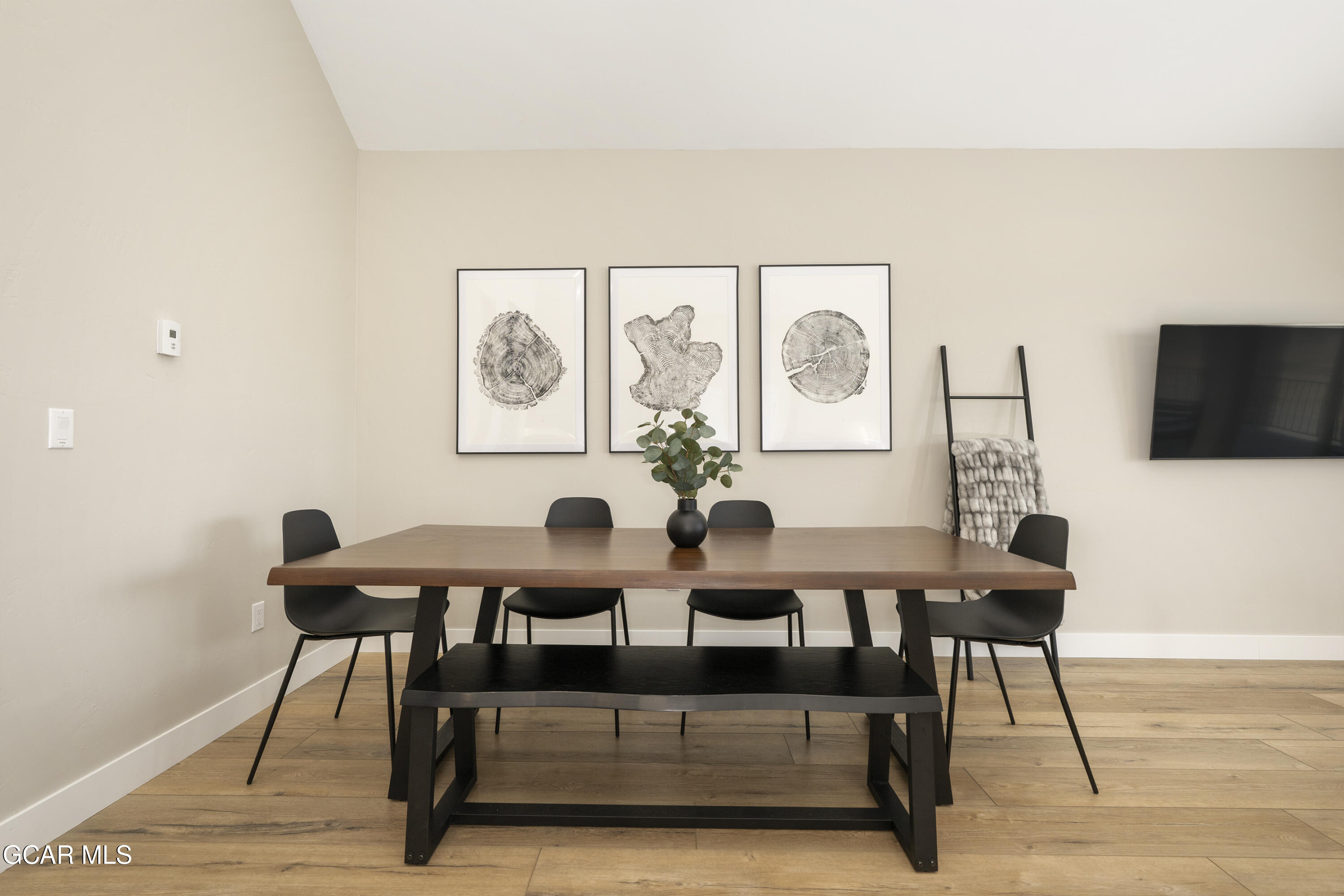 134 Eagle Ridge Drive Granby, CO 80446 - Photo 29 of 50 Dining Area