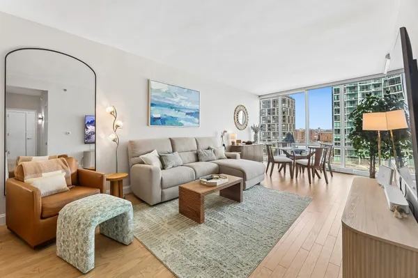 $5,300 | 20 Newport Parkway, Unit 1511, Jersey City, NJ 07310