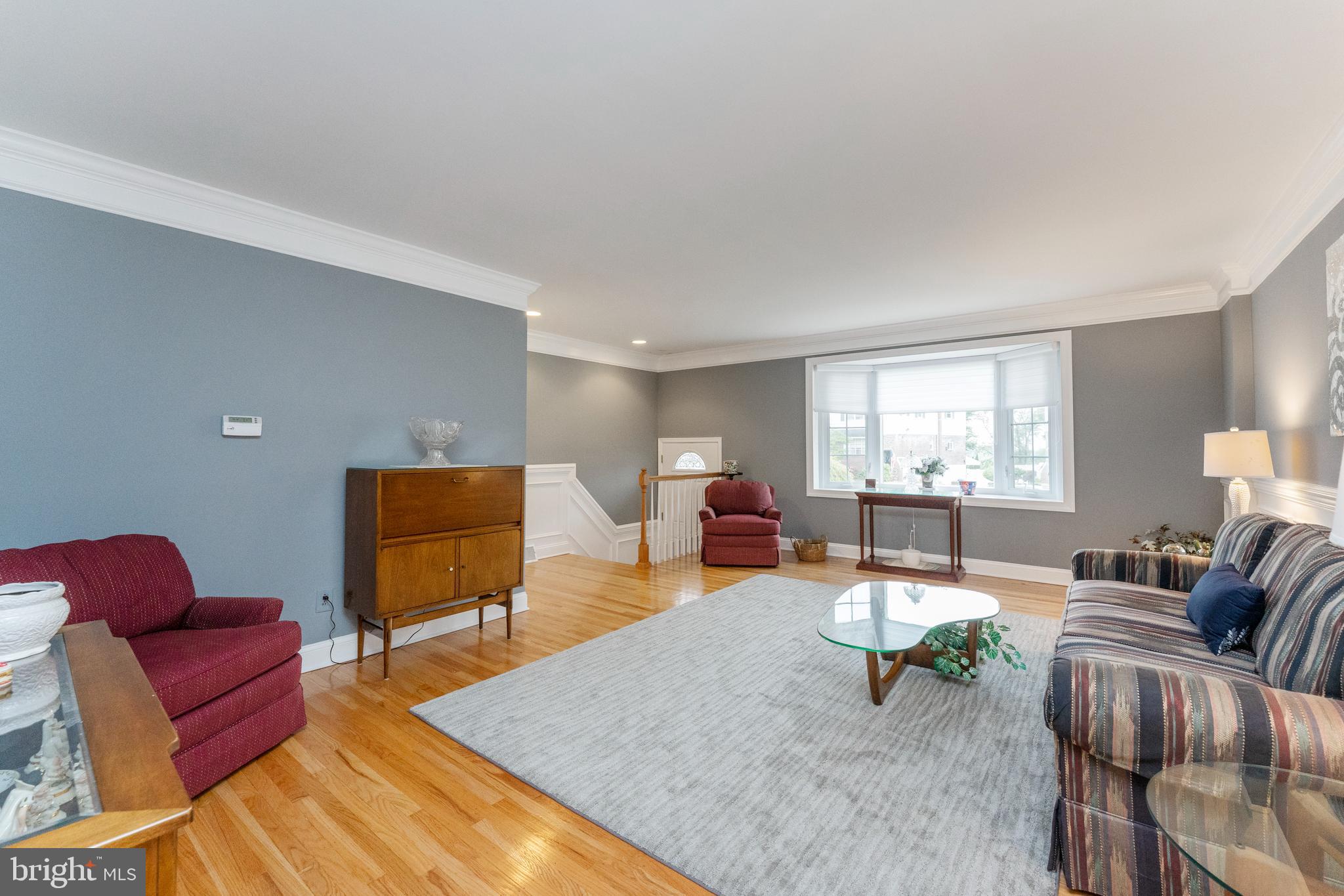 1236 Jennifer Road Philadelphia, PA 19116 - Photo 3 of 30 Living Room