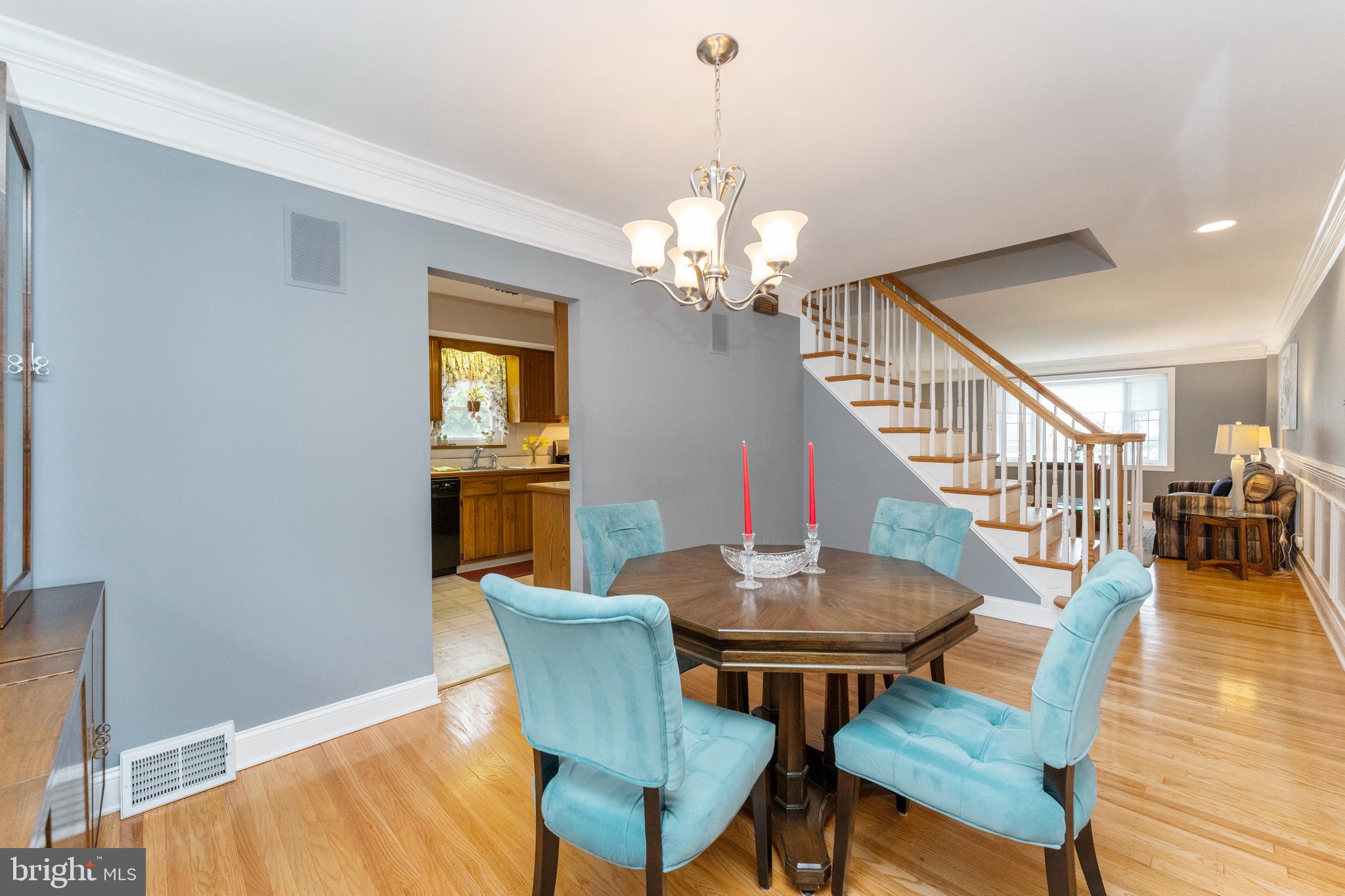 1236 Jennifer Road Philadelphia, PA 19116 - Photo 7 of 30 Dining Room