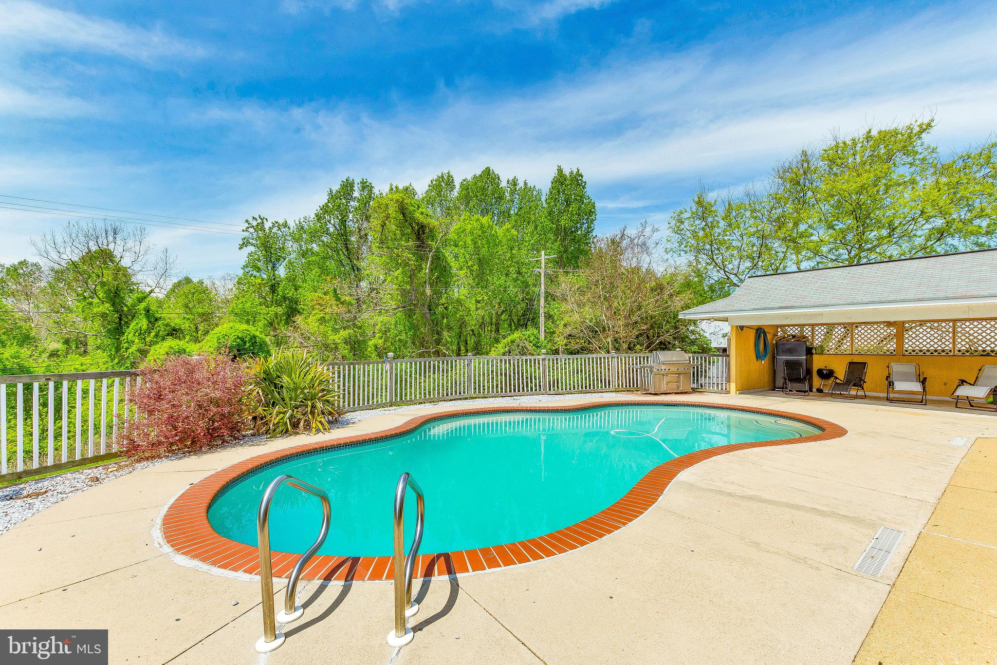 1400 Woods Road St. Leonard, MD 20685 - Photo 42 of 51 Stairs to the Pool