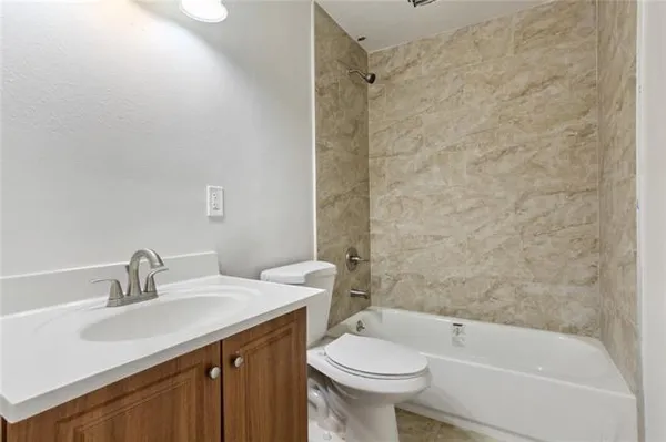$1,550 | 4745 Francis Drive, New Orleans, LA 70126