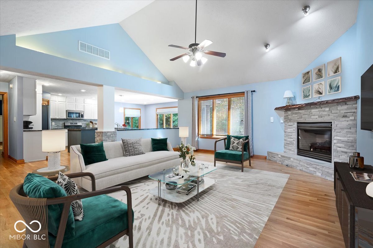 1893 Water Oak Way Avon, IN 46123 - Photo 4 of 51