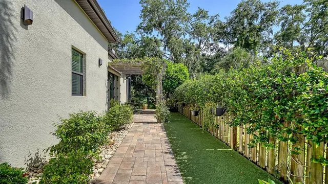 $1,520,000 | 3526 Trebor Lane, Sarasota, FL 34235