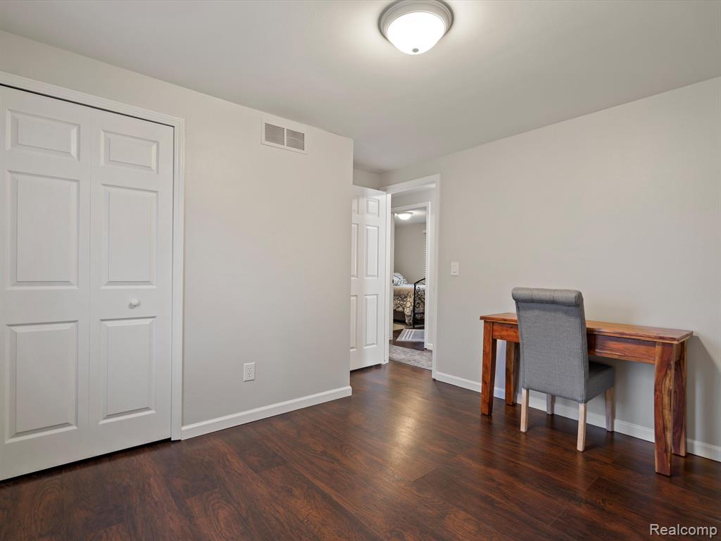 763 Denham Lane Rochester Hills, MI 48307 - Photo 36 of 47