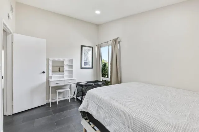 $1,149,999 | 9452 Larrabee Avenue, San Diego, CA 92123