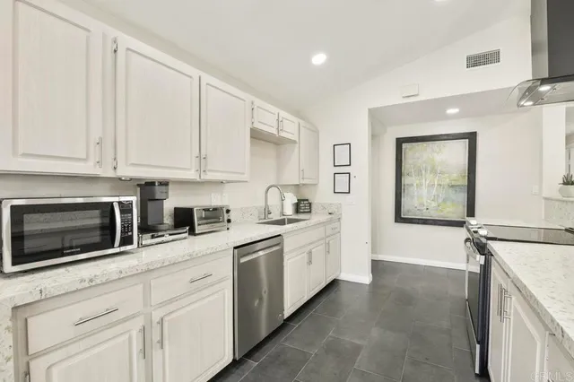 $1,149,999 | 9452 Larrabee Avenue, San Diego, CA 92123